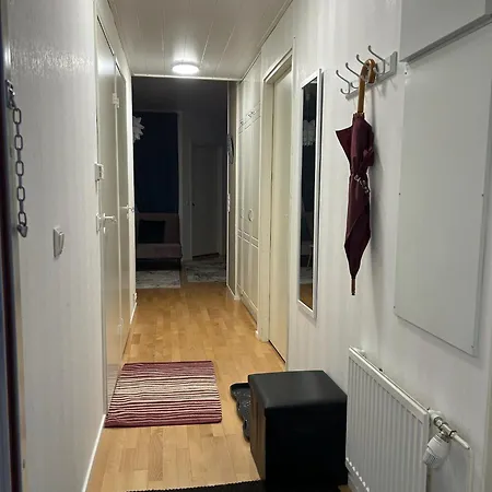 דירה Herttua 1br - Sauna - Free Parking פורי