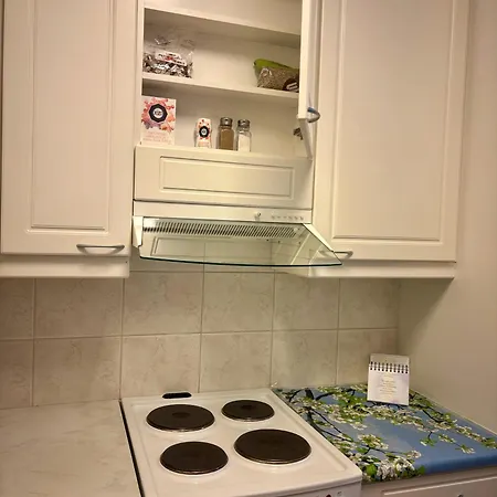 דירה Herttua 1br - Sauna - Free Parking פורי